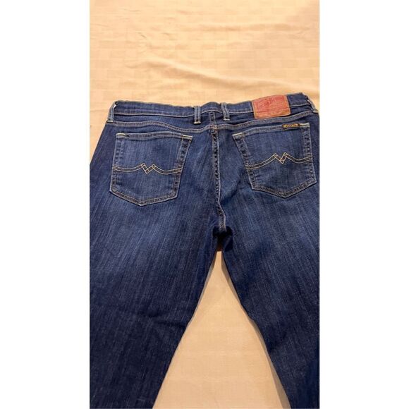 Lucky Brand Men's Classic Fit Straight Leg Denim Blue Jeans Dark Wash Size 12/31 - Picture 9 of 10